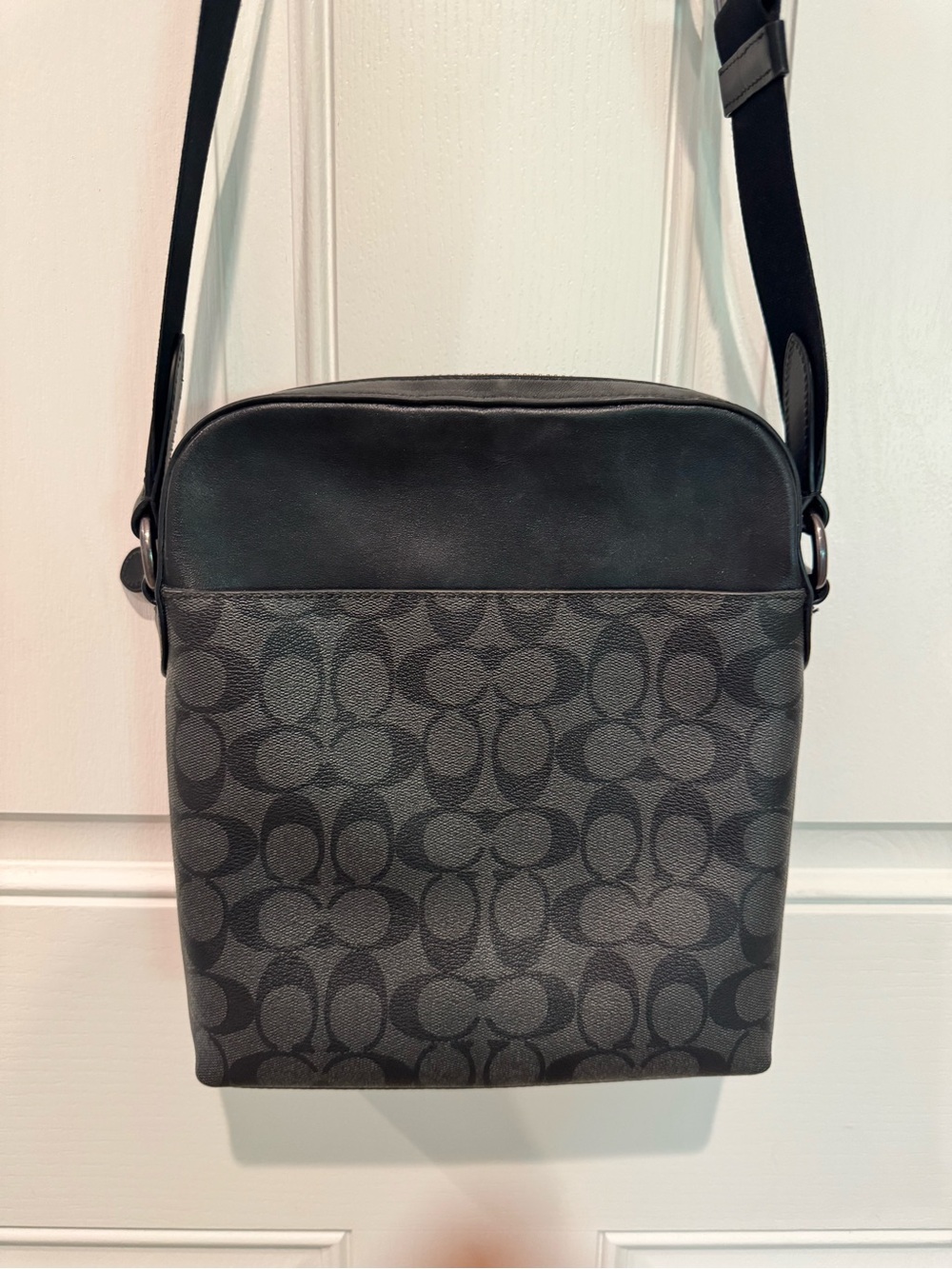 Coach Black Signature Canvas Crossbody Messenger Satchel - Picture 3 of 5